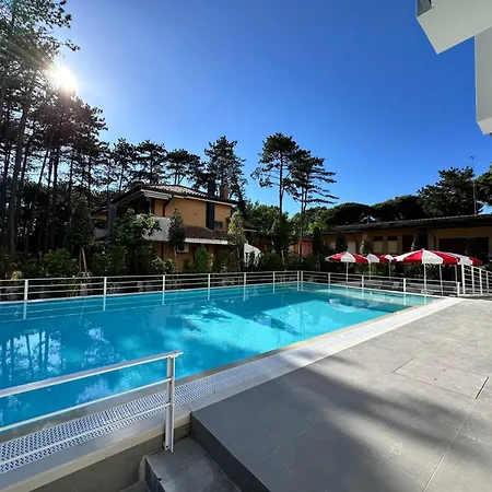 Apartman Nuovo Con Piscina E Garage