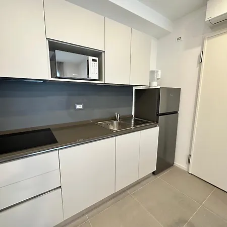 Apartman Nuovo Con Piscina E Garage
