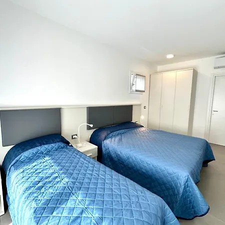 Apartman Nuovo Con Piscina E Garage *