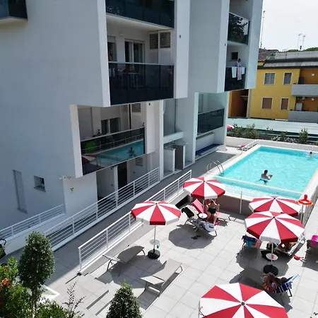 Nuovo Con Piscina E Garage Apartment *